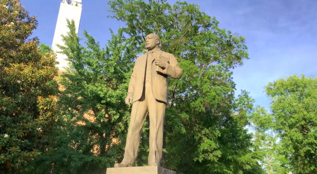 Statue at Kelly Ingram Park in Birmingham AL, one of the most important historic stops featured in ‘Things to Do in Birmingham AL